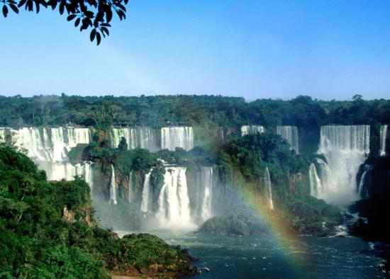 Air-terjun-Iguazu.jpg