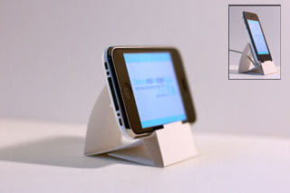 iPhone iPod Touch Papercraft Dock