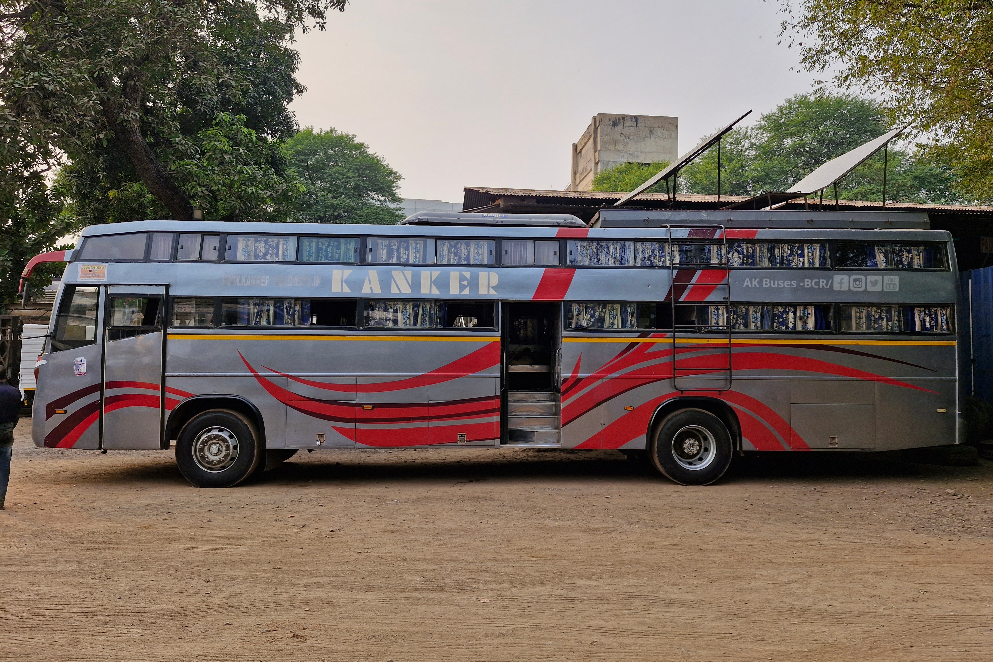 Kanker Roadways AC Sleeper Bus Raipur To Jabalpur Bus