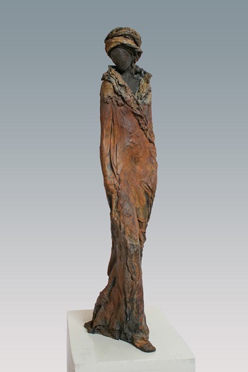 Kieta Nuij - "Demeter" | imagenes de obras de arte contemporaneo tristes, esculturas bellas chidas | figurative art, sculptures | kunst