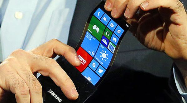 handphone samsung layar fleksible amoled, layar yang bisa ditekuk