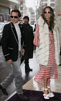 Jennifer Lopez at Arrives To Attend a Photocall in Paris 