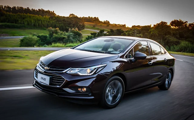 GM Cruze 2018: preços sobem em todas as versões - Abr/2018