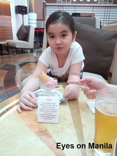 Century Park Hotel Manila: Strawberry Ice Cream
