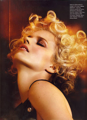 Eva Herzigova photo