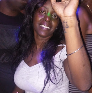 Mujer Cubana para matrimonio enamorada