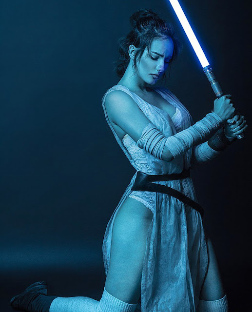 Star Wars Sexy Cosplayers