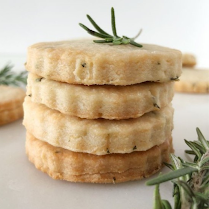 Rosemary Shortbread cookies recipe by epicurious.com