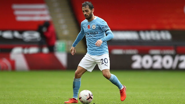Man city midfielder Bernardo Silva