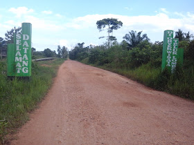 Gerbang pantai Teluk Lombok Sangatta