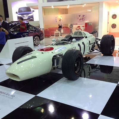 Honda RA272 F1 racing car replica