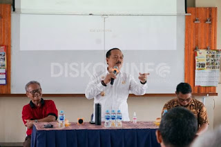 Wabup Sanggau Hadiri Acara Pensiunan Anggota Lansia Shmeon / Hanna Paroki Pusat Damai