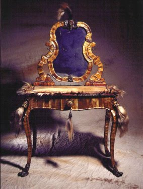  luxurious Baroque antique furniture