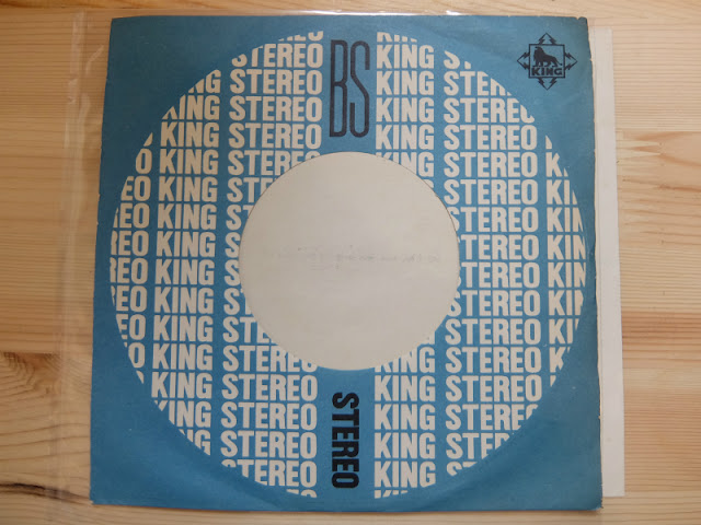 KING RECORDSの45レコードジャケットです。