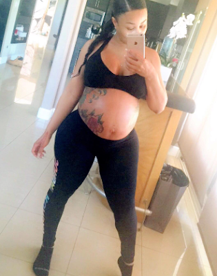 Photos: Blac Chyna flaunts her baby bump, says she cant wait to meet her baby girl 