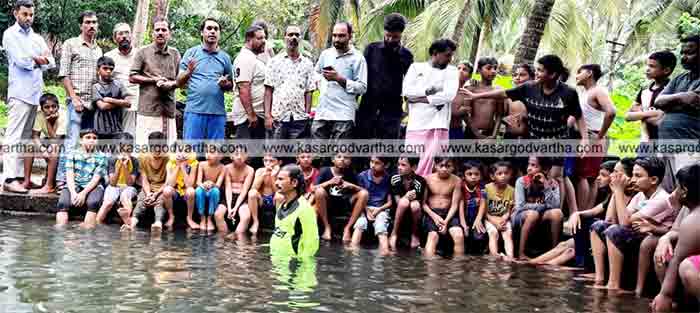 News, Kasaragod, Kerala, Swimming training, Mogral, Swimming training started in Mogral.