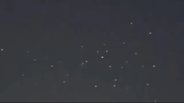 Hundreds and hundreds of UFOs over Palmdale LA California US.