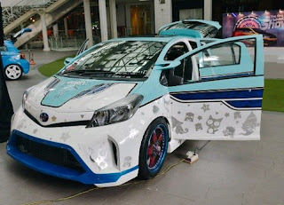 Foto Desain Modifikasi Elegan dan sporty Mobil Toyota Yaris Terbaru