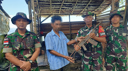  Tepat di HUT ke-77 TNI, Satgas Yonarmed 1 Kostrad Terima 3 Pucuk Senpi Rakitan dan Puluhan Amunisi  