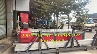 máy cắt khắc cnc