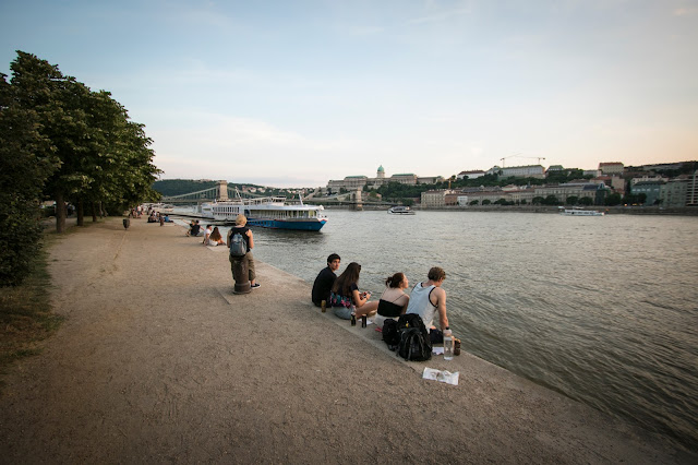 Vista lungo il Danubio dal ponte delle catene-Budapest