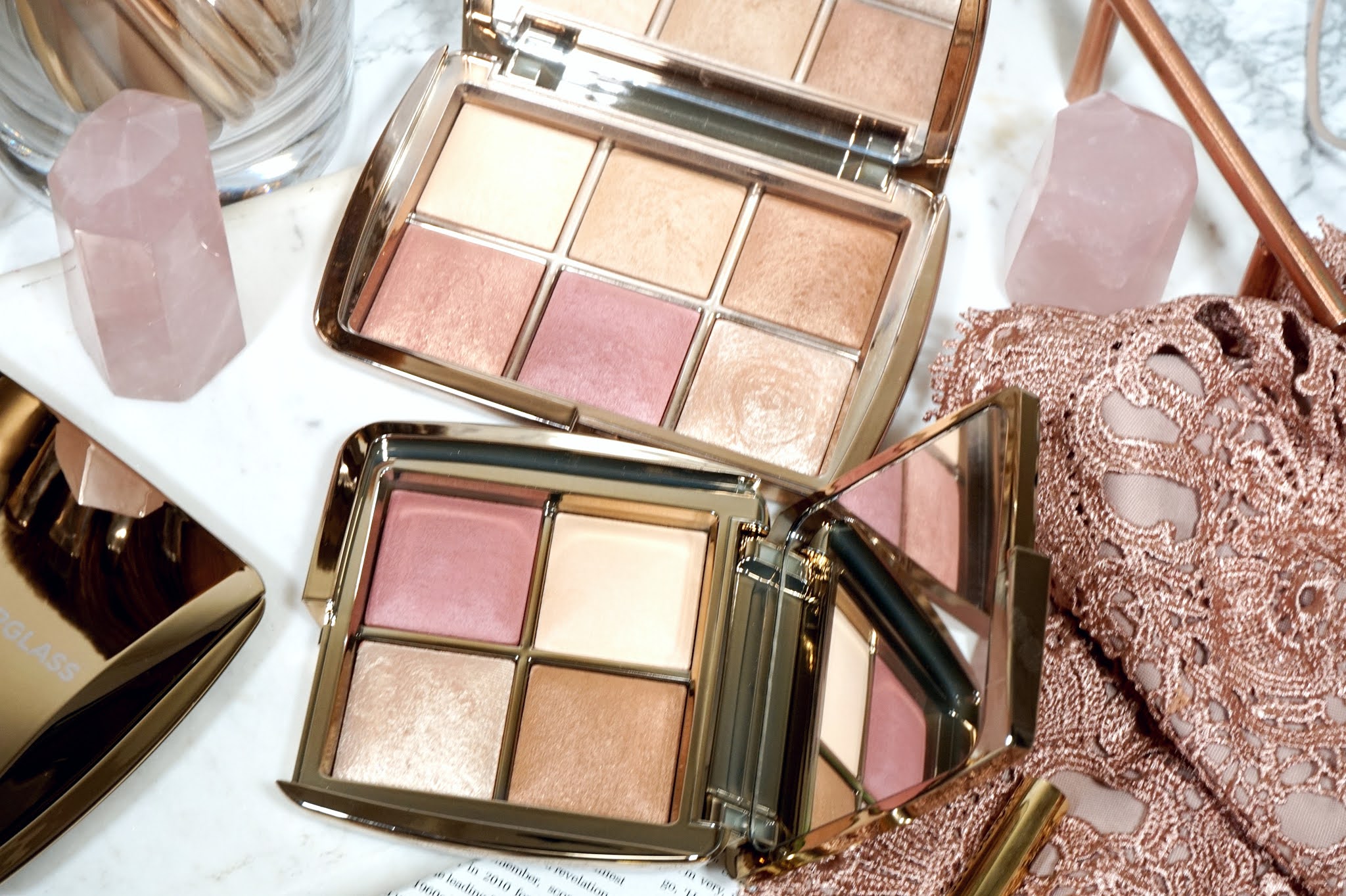Hourglass Ambient Lighting Edit - Mini Sculpture Unlocked Review and Swatches