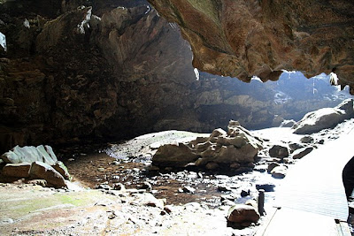 For you caving lovers, you need to try caving at Deer Cave, Sarawak, Malaysia