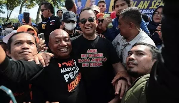 Anies Nyindir Lawan Politik Lewat Kaos, Ujang Komarudin: Itu Persaingan yang Wajar, Asal Jangan Memfitnah...