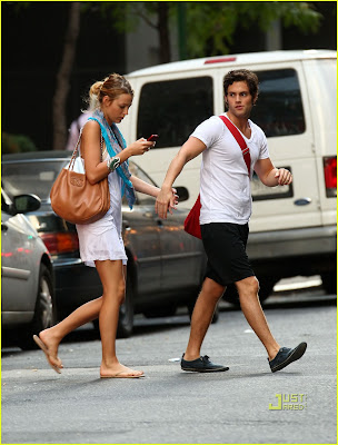 blake lively penn badgley. lake lively penn badgley