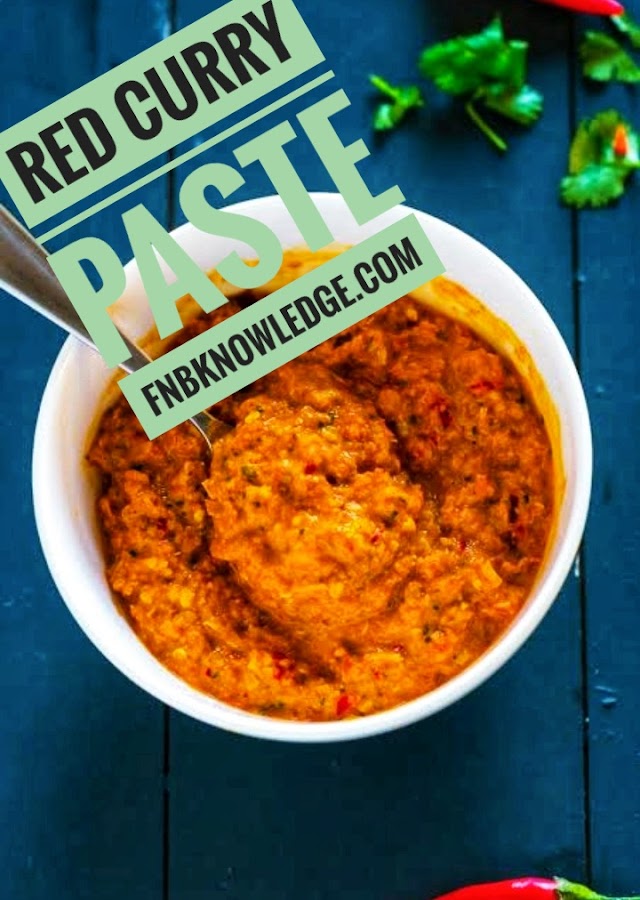 Red Curry Paste (Nan Prik Gaeng Phed) 