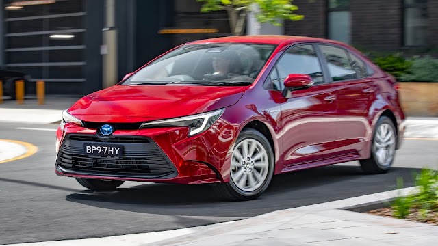 2024 Toyota Corolla vs 2024 Nissan Sentra | Toyota