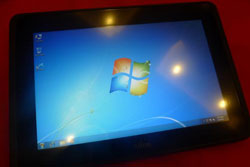 FUJITSU UNVEILS IT WINDOWS 7-BASED TABLET