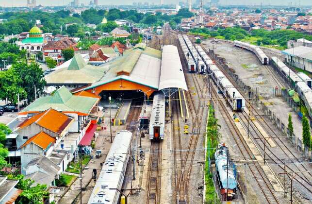  STASIUN  PASAR  TURI  SURABAYA Alamat No Telp Jadwal 