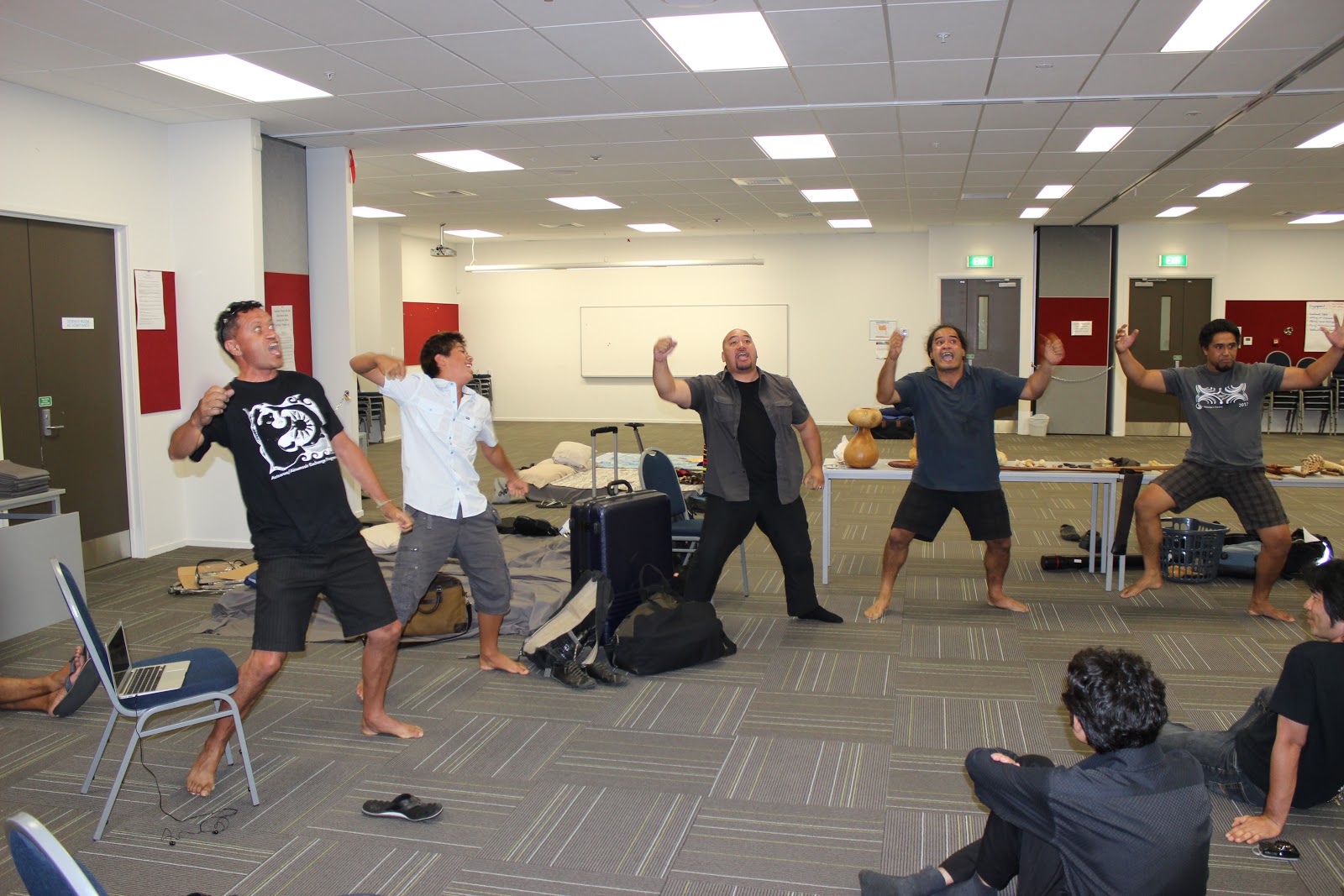 ep Updatesアイヌ マオリ交流情報 アオテアロア大学マヌカウキャンパス Music And Dance At Te Wananga O Aotearoa Manukau Campus