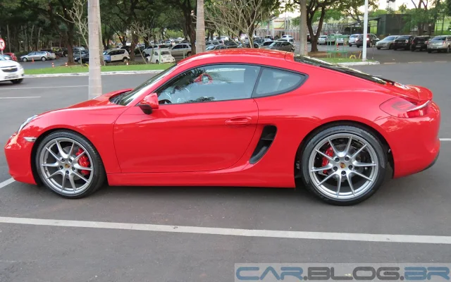 2014 Porsche Cayman S - red