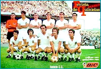 VALENCIA C. F. Temporada 1971-72. Meléndez, Barrachina, Aníbal, Videgany, Jesús Martínez y José Claramunt I. Enrique Claramunt II, Lico, Quino, Adorno y Valdez. CLUB ATLÉTICO DE MADRID 0 VALENCIA C. F. 1 Domingo 26/09/1971. Campeonato de Liga de 1ª División, jornada 4. Madrid, estadio Vicente Calderón. GOLES: ⚽0-1: 38’, Quino.