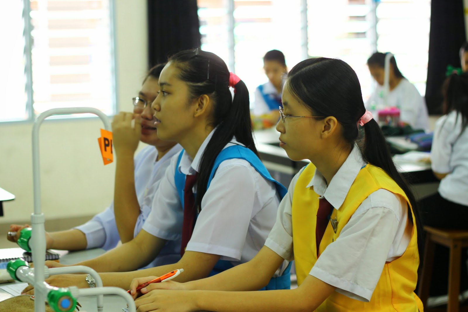 4 Aktiviti Menarik Panitia Kimia Sempena Bulan Sains dan 