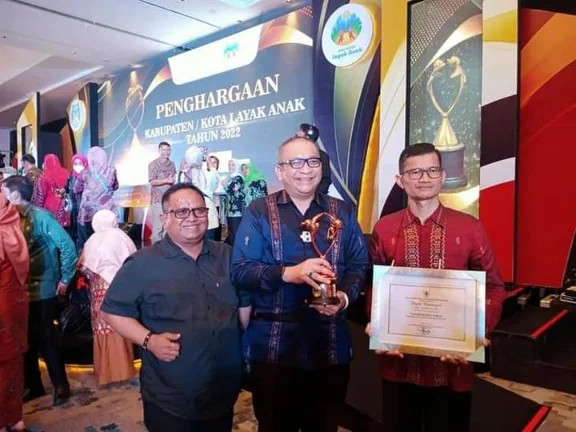 Wako Hendri Septa Bangga Padang Pertahankan Penghargaan Nasional Kota Layak Anak