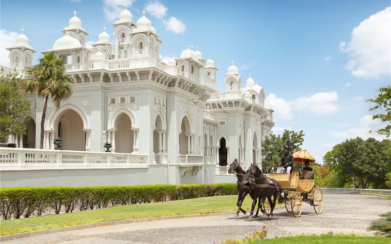 Enterance of Taj Falaknuma Palace - Web News Orbit WNO