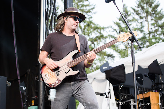 The Strumbellas at Riverfest Elora on August 20, 2022 Photo by John Ordean at One In Ten Words oneintenwords.com toronto indie alternative live music blog concert photography pictures photos nikon d750 camera yyz photographer