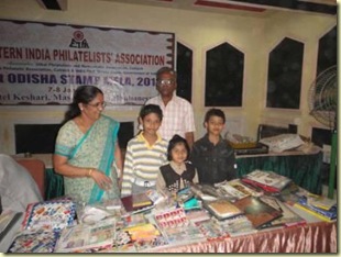 Small-children-with-Mr-Rajulu