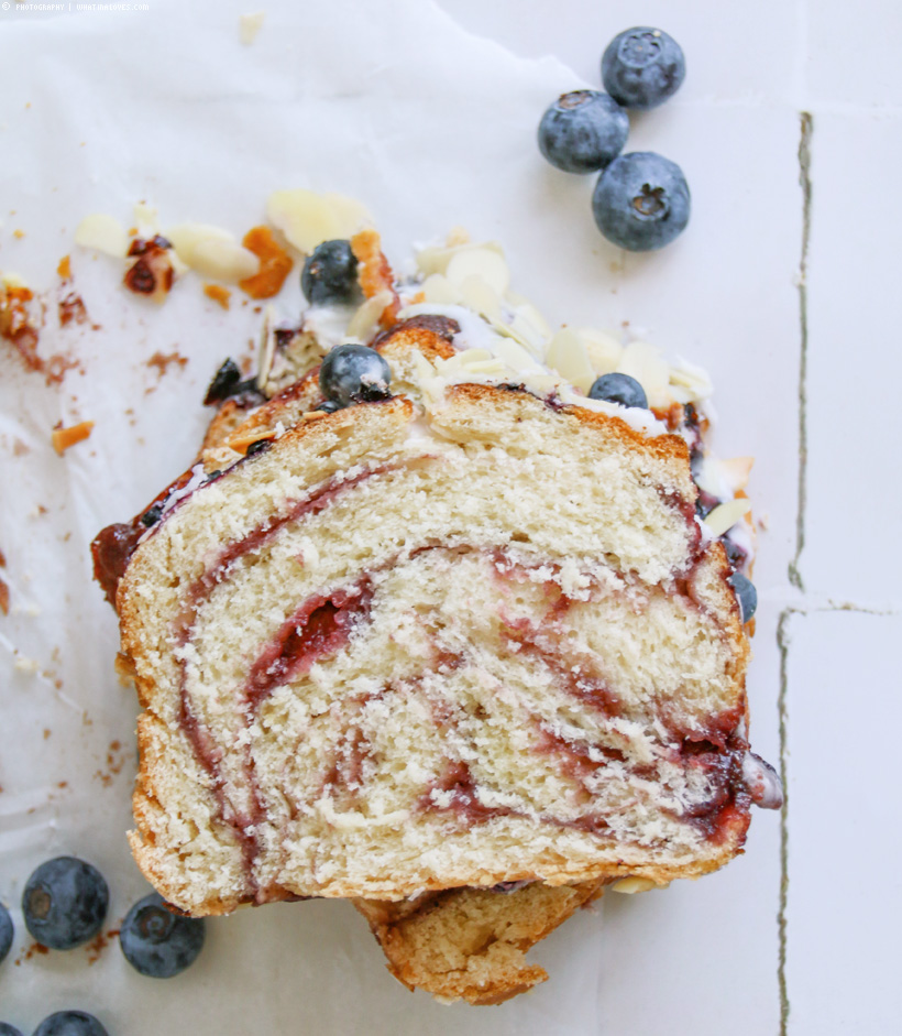 blueberry babka