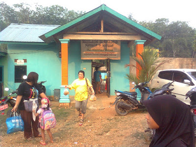 kolam renang kampung II Megang sakti