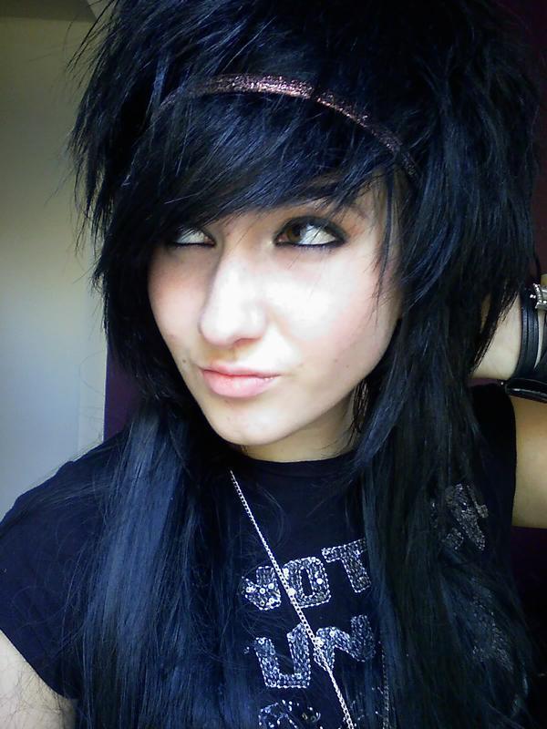 emo hairstyles for girls with medium hair and bangs. Cute Scene Hairstyles For