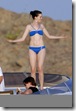 anne hathaway bikini (3)