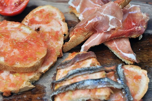 Pan con Tomate2web