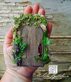 Secret Garden Altered Altoid Tin - Nichola Battilana