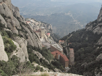 Serra de Montserrat-Ermites de Montserrat, Mirador a les escales del pobres en direcció al Monestir