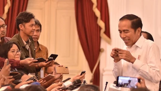 BW Sindir Rezim Korup Saat di MK, Jokowi: Jangan Rendahkan Institusi!