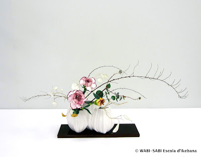 Ikebana-jiyuka-freestyle-wabisabi-escoladikebana